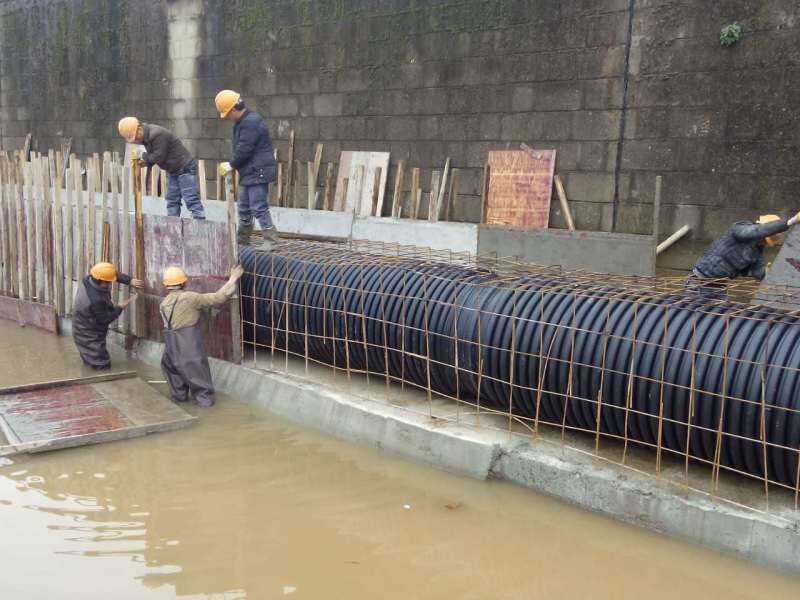 ���������������ء�